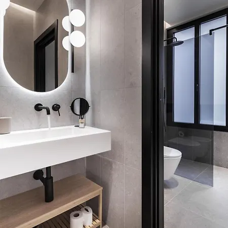 Lungolago Modern Fd Apartman