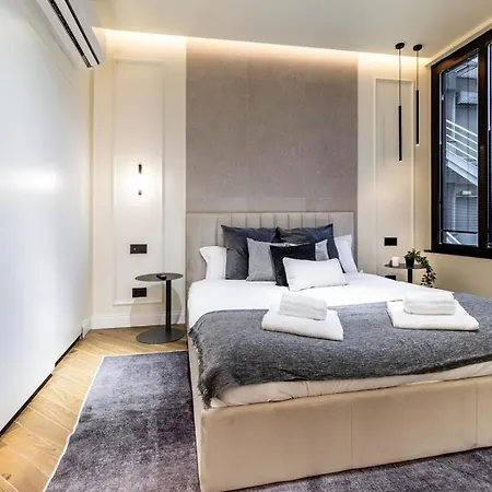 Lungolago Modern Fd Apartman