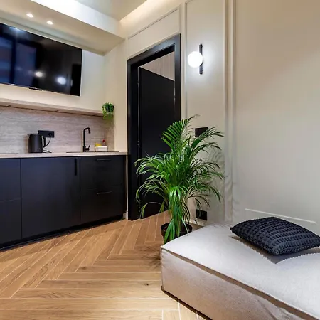Lungolago Modern Fd Apartman *