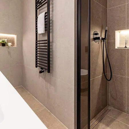 Apartman Lungolago Modern Fd *